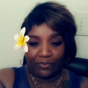 Meet your Posher, Tonya